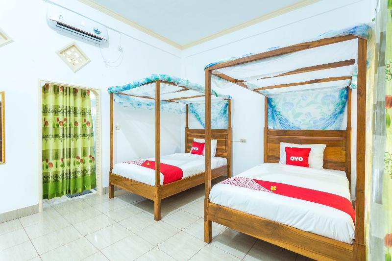 Oyo 1895 Lamancha Homestay Kuta  Kültér fotó
