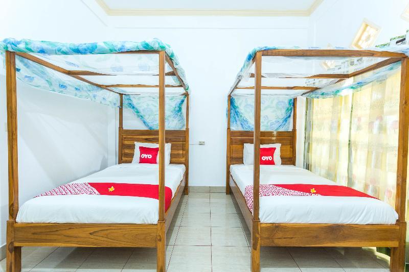 Oyo 1895 Lamancha Homestay Kuta  Kültér fotó